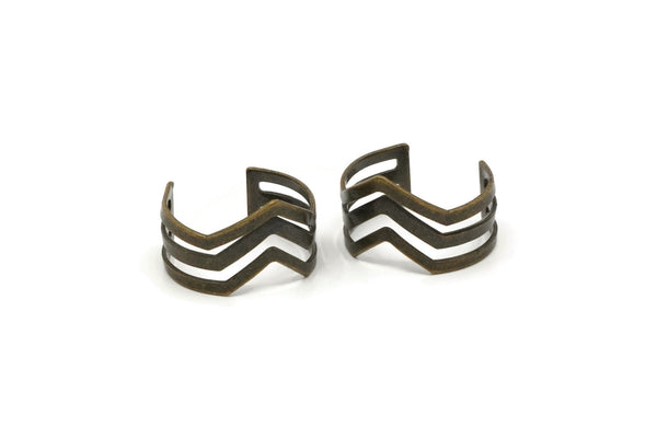 Brass Chevron Ring - 5 Antique Brass Plated Adjustable Triple Chevron Ring Settings (16x17mm / 23 Gauge) MN01