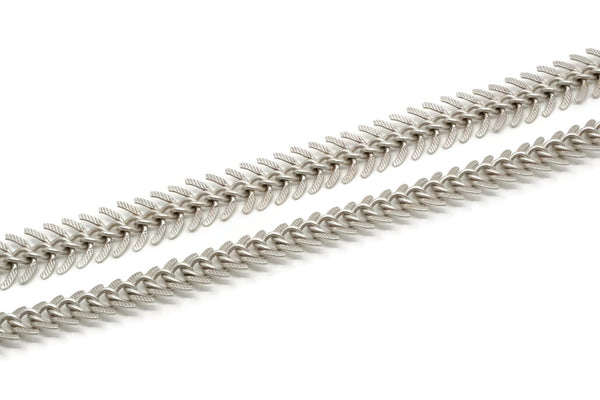 Fish Bone Chain, 1 Meter Antique Silver Plated Brass Fish Bone Chain, (11mm ) Bs 1055