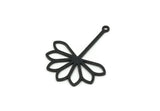 Black Flower Charm, 8 Oxidized Black Brass Flower Charms With 1 Loop, Charm Pendants (30x23x0.80mm) SMP1920 A6898