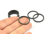 25mm Circle Connectors, 8 Oxidized Black Brass Circle Connectors (25x2x2mm) E009