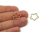 Brass Floral Ring, 50 Raw Brass Flower Charms (17mm) N0544