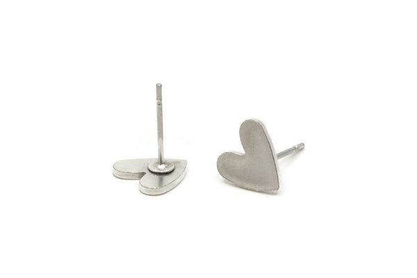 Silver Heart Earring, 6 Antique Silver Plated Brass Heart Stud Earrings (8x1mm) M02171 A2492