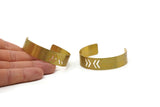Arrow Chevron Cuff, 2 Raw Brass Arrow Cuff Bracelet With Chevron Blank Bangle Without Holes (15x145x0.80mm) Brc042