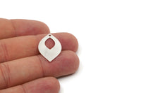 Silver Marquise Charm, 6 Antique Silver Plated Brass Oval Shaped Charms With 1 Hole (26.5x16x0.60mm) A5659