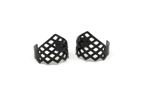 Black Riddled Ring - 4 Oxidized Brass Black Adjustable Riddled Ring Settings (16x17mm / 23 Gauge) MN11
