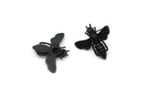 Black Bee Earring, 2 Oxidized Black Brass Bee Stud Earrings (21x24mm) E585 A1188