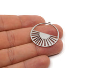 Steel Round Charm, 2 Stainless Steel Rising Sun Charms With 1 Loop, Charm Pendants, Earring Findings (32x30x0.80mm) SMP2759