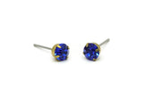 Brass Stud Earrings, 8 Sapphire Crystal Rhinestone Beads Brass Stud Earrings Brass Setting for SS24 - 5.3mm SS24 D1302
