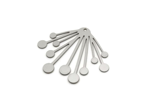 Steel Fringed Charm, 2 Pieces Stainless Steel Fringed Shaped Charms With 1 Hole (34x41x0.80mm) SMP2834