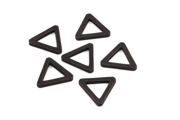 Siyah Üçgen Tılsım - 12 Oksitlenmiş Pirinç Siyah Üçgen Tılsım (17x2mm) D0017 S788