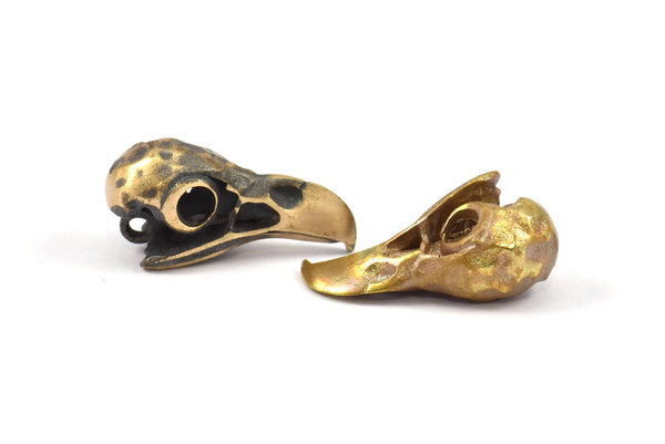 Tiny Bird Skull, 2 Solid Bronze and Oxidized Bronze Bird Skull Pendant (24x11.5x9.5mm) N0344