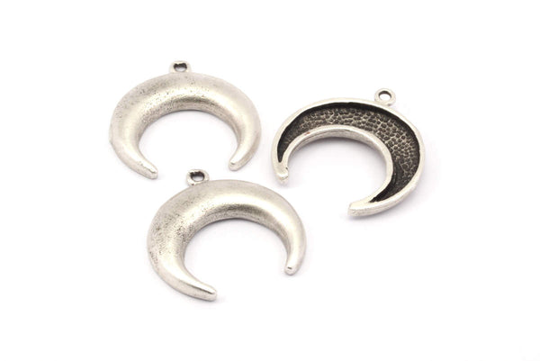 Silver Moon Charm, 4 Antique Silver Plated Brass Horn Charms, Pendant, Jewelry Findings (27x8.30x4mm) N0299 H0075