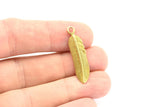 Brass Feather Charm, 4 Raw Brass Feather Charms, Tribal Pendants with 1 Holes (33x8.5mm) N0418