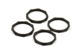 Black Faceted Ring, 4 Black Oxidized Brass  Faceted Rings, Connectors (16mm) N0499
