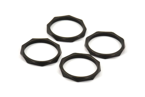 Black Faceted Ring, 4 Black Oxidized Brass  Faceted Rings, Connectors (16mm) N0499
