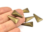 Bronze Pyramid Triangle, 50 Antique Bronze Triangle Pyramid Charms with 1 Hole (20x11mm) Pen 3041-9   K109