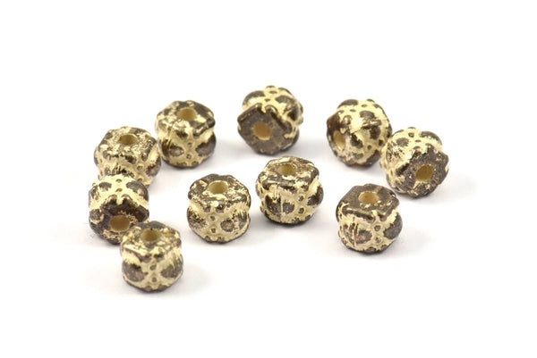 Tiny Alloy Beads, 30 Zinc Alloy Bracelet Parts (5x6mm) F059