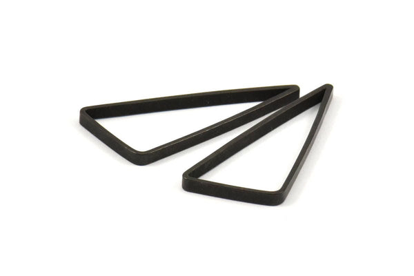 Siyah Üçgen - 24 Oksitlenmiş Pirinç Siyah Açık Üçgen, Tılsımlar, Bulgular (30x33x15mm) BS 1148 S515