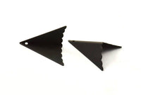 Siyah Uçurtma Tılsımı, 3 Oksitlenmiş Pirinç Siyah Geometrik Üçgen (31 mm) U011 S126
