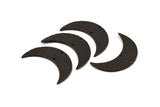 Hammered Black Moon, 2 Oxidized Brass Hammered Moons with 2 Holes (35x11x1.5mm) N0211 S430