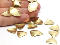 Brass Triangle Charm, 25 Raw Brass Triangle Charms (15mm) Bs 1273