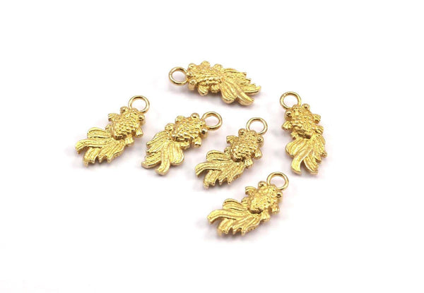Brass Goldfish Charm, Raw Brass Gold Fish Pendants, Jewelry Supplies, Findings (16x7mm) N0412