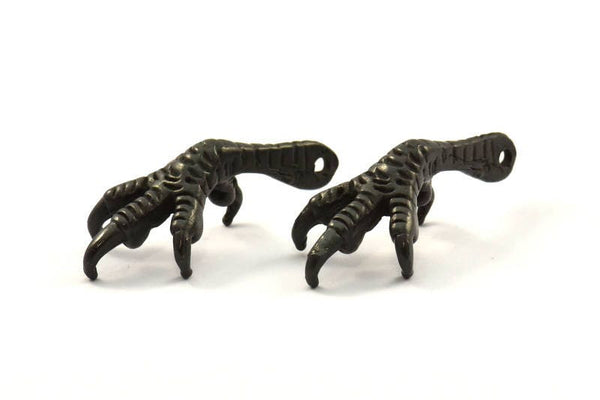 Eagle Paw Pendant, 1 Oxidized Brass Black Wild Animal Eagle Claw Charms (34x15mm) N153 S426
