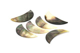Mother Of Pearl Pendant, 4 MOP Crescent Moon Pendant With 2 Holes (55x22x1.5mm) X011