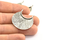 Etnik Hilal Kolye, 2 Halkalı 1 Antik Gümüş Kaplama Pirinç Etnik Hilal Kolye (34x22x1mm) U110 H0363