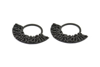 Yarım Daire Kolye, 2 Oksitlenmiş Pirinç Siyah Yarım Daire Kolye (49x36x2x1mm) U090 S442