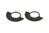 Yarım Daire Kolye, 2 Oksitlenmiş Pirinç Siyah Yarım Daire Kolye (49x36x2x1mm) U090 S442