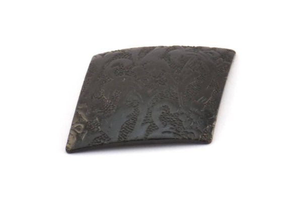 Cambered Textured Rhombus, 4 Oxidized Brass Black Flower Textured Diamond Findings  (28x22mm) D0101--C022 S338