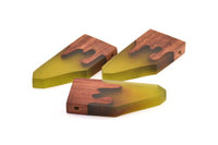 Resin&Wood Geometric Pendant, 1 Green Brown Geometric Pendant with 2 Holes (50x24x7.5mm) X032