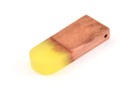 Resin&Wood D Shape Pendant, 2 Yellow Brown D Shape Pendant with 2 Holes, Earrings (32x12.5x4mm) X029