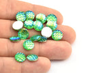 Resin Round Cabochon, 100 Green Resin Round Cabochon (10x3mm) TS-10 T062