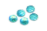 Fish Scale Cabochon, 100 Blue Resin Round Cabochon (8x3mm) TS-26 T078