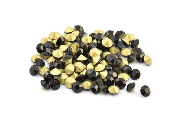 Jet Diamond, 12 Jet Stone Diamonds For 5.4mm Pad SS24 Y159