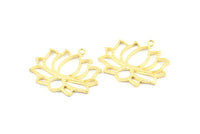 Lotus Flower Pendant, 2 Gold Lacquer Plated Brass Hammered Lotus Flower Textured Pendants With 1 Loop, Charms(35x31x1.5mm) BS 1919