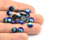 Resin Round Cabochon, 100 Green And Blue Resin Round Cabochon (8x3mm) TS-27 T068