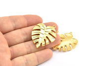 Altın Yapraklı Charm, 1 Altın Kaplama Pirinç Monstera Yapraklı Kolye Charms Bulguları (37x29,5x2,5 mm) BS 2047