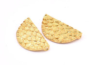 Gold Half Moon, 1 Gold Plated Brass Fish Scale Textured Semi Circle Pendants With 2 Loops (31x17mm) E402
