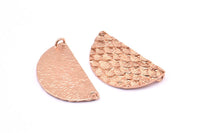 Gül Altın Yarım Ay, 1 Gül Altın Kaplama Pirinç Balık Pulu Dokulu Yarım Daire Kolye 2 Halka (33,5x18 mm) E403 Q0301