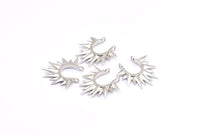 Gümüş Sunny Kolye, 2 Halka, Bulgular, Tılsımlar ile 5 Gümüş Tonlu Pirinç Sunny Etnik Kolye (24x24x2,5 mm) BS 2054 H0016