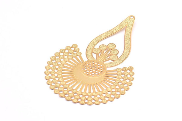 Altın Küpe Tılsımı, 2 Altın Kaplama Pirinç Etnik Motifli Küpe Tılsımı, 1 Delikli Kolye Ucu, Bulgular (75x51mm) E499