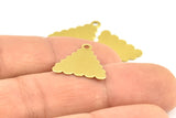 Brass Triangle Stamping, 25 Raw Brass Triangle Stamping Tag Cloudy Charms with 1 Hole (20x20x17mm) Brs 200cld  D0534--C065