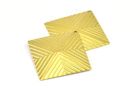 Brass Pyramid Charm, 4 Raw Brass Square Pyramid Textured Pendant (30x30mm)  D0269