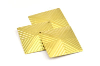 Brass Pyramid Charm, 4 Raw Brass Square Pyramid Textured Pendant (30x30mm)  D0269
