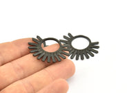 Siyah Güneş Kolye, 4 Oksitlenmiş Pirinç Siyah Dokulu Güneş Kolye, Küpeler, Bulgular (26x34x1,5 mm) BS 2433 S822