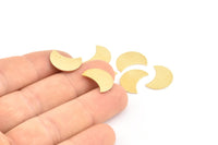 Brass Moon Blank, 10 Raw Brass Crescent Moon Blanks (15x8x0.80mm) D0666