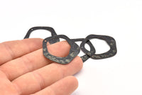 Siyah Daire Charm, 1 Delikli 8 Oksitlenmiş Siyah Pirinç Çekiçlenmiş Daire Charm, Küpeler, Bulgular (31x30x0,60 mm) D0676 S1018